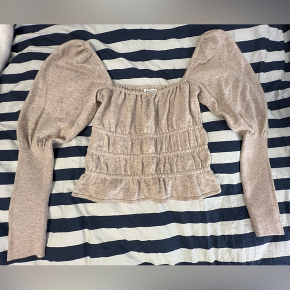 Reformation 100% Cashmere Sweater Top - Picture 3 of 5